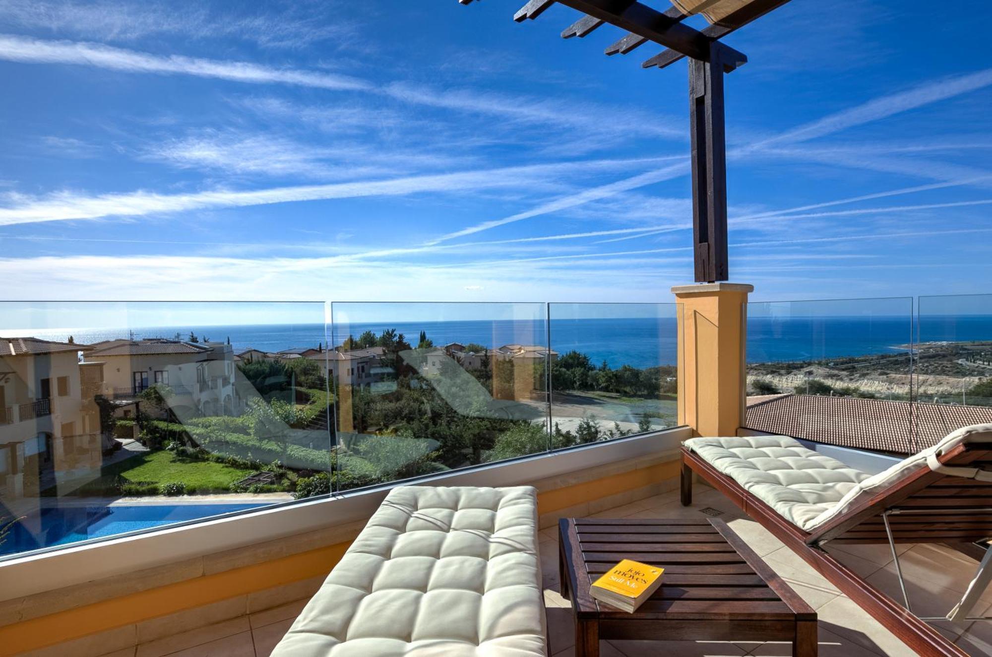 2 Bedroom Apartment Thalassa With Sea And Sunset Views, Aphrodite Hills Resort Kouklia Luaran gambar