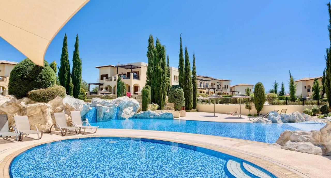 2 Bedroom Apartment Thalassa With Sea And Sunset Views, Aphrodite Hills Resort Kouklia Luaran gambar